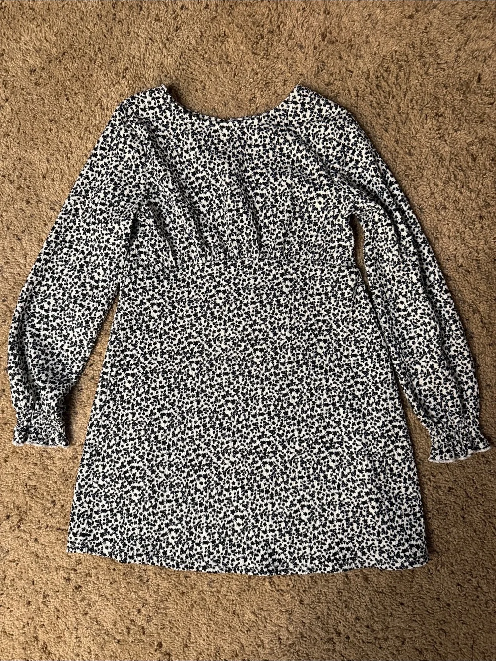 art class Black and White Floral-Print Long Sleeve Mini Dress